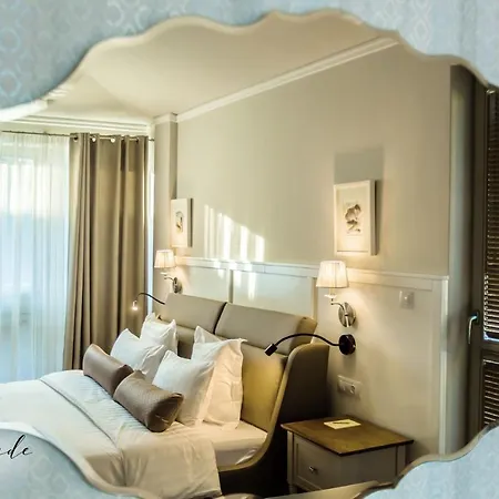 Szálloda Promenade 5*