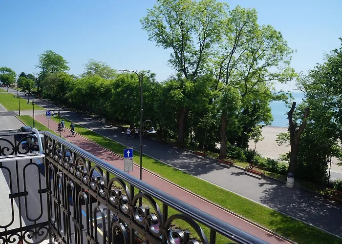 Promenade 5* Burgas City